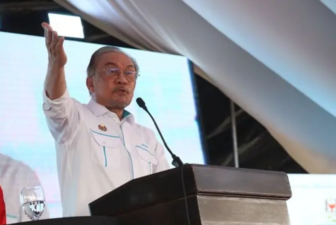 சபா மாநிலத்திற்கு 40 விழுக்காடு வருமானத்தை வழங்கும் விவகாரம்: நாளை செவ்வாய்க்கிழமை சிறப்பு அமைச்சரவை