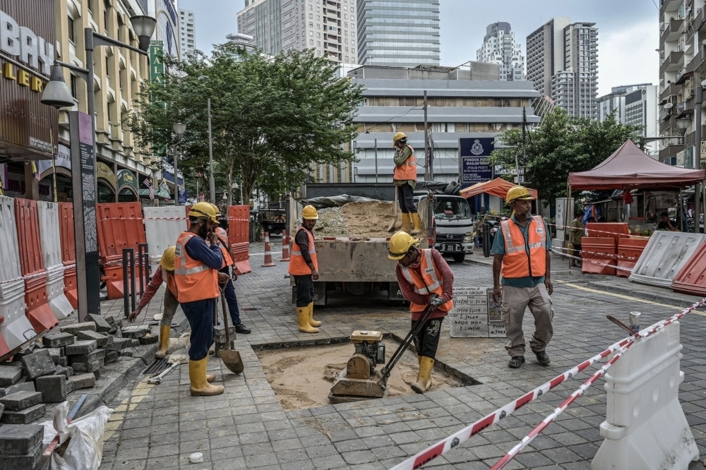 ஜாலான் மஸ்ஜிட் இந்தியாவில் நில அமிழ்வு காரணமாக மூடப்பட்ட சாலை மீண்டும் திறக்கப்பட்டது!