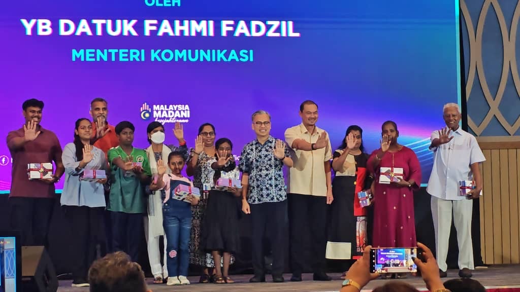 லெம்பா பந்தாயில் இந்தியர்களுக்காக இணையப் பாதுகாப்புப் பிரச்சாரம்