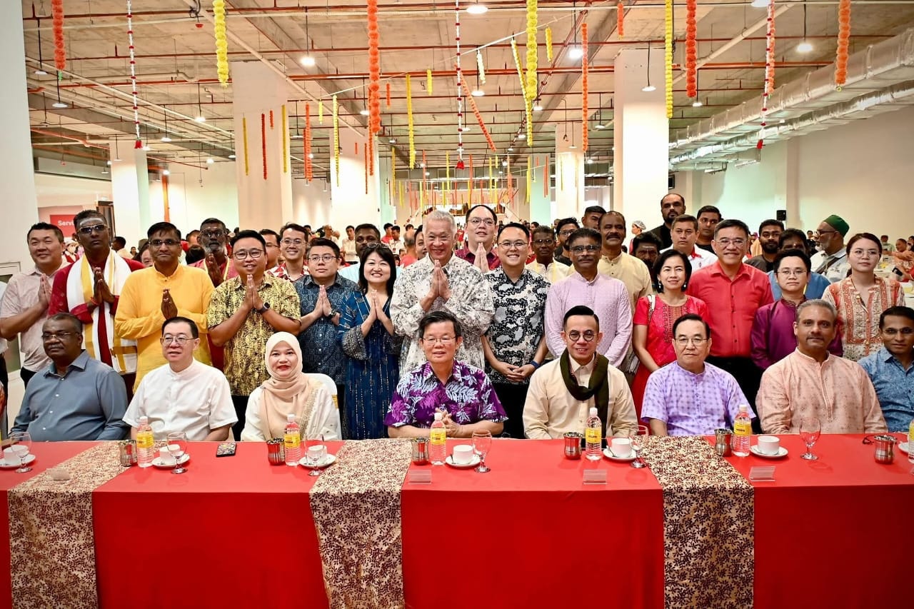 பினாங்கு ஜசெக 2025 தீபாவளி திறந்த இல்ல உபசரிப்பு 