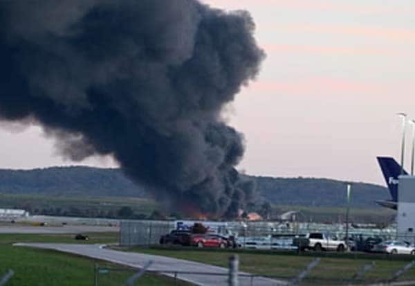 அமெரிக்காவில் வெடித்து சிதறிய சரக்கு விமானம்: 7 பேர் பலி