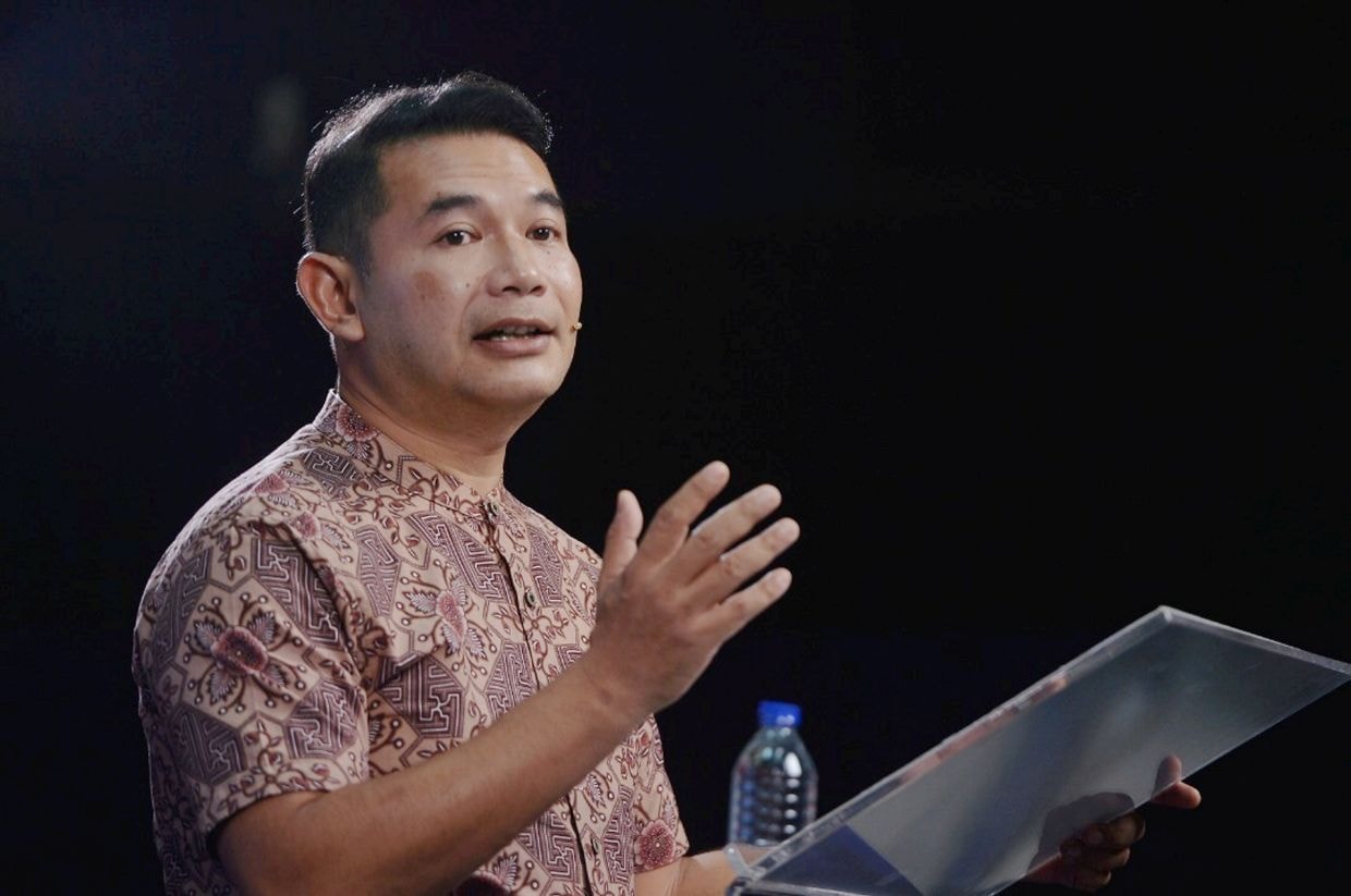 ரஃபிஸி ரம்லி வெளியிட்ட பதிவு பலரது கவனத்தை ஈர்த்துள்ளது