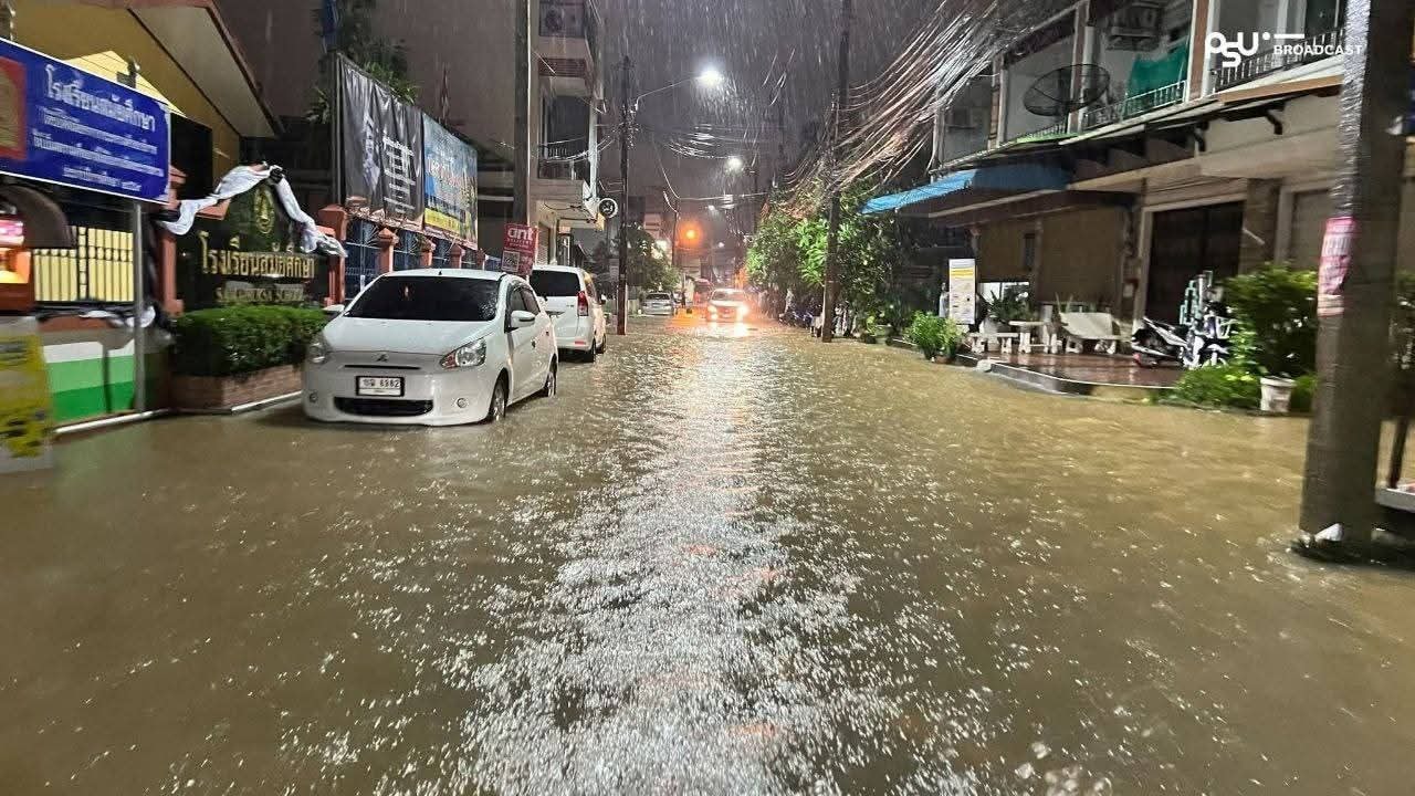 தென் தாய்லாந்து பயணங்களை ஒத்தி வைப்பீர்: மலேசியர்களுக்கு ஆலோசனை