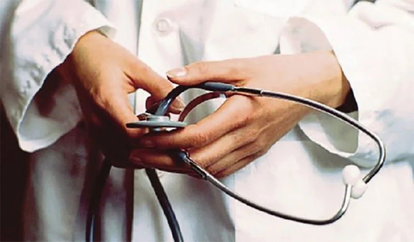 தொலைத் தொடர்பு ஆலோசனை வழி மருத்துவ விடுப்புச் சான்றிதழ் பெறுவதற்குத்  தடை: மருத்துவச் சங்கம் முழு ஆதரவு