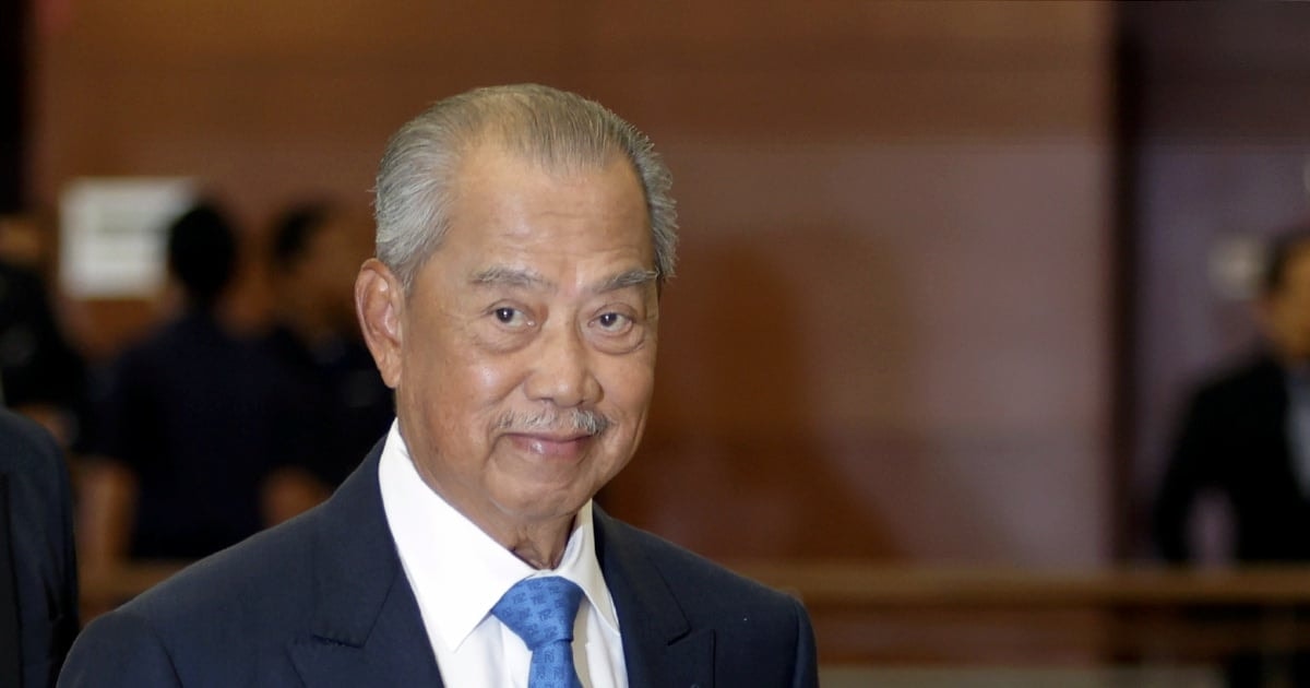 டான் ஶ்ரீ முகைதீனுக்கு தற்காலிகமாகக் கடப்பிதழை ஒப்படைக்க நீதிமன்றம் அனுமதி