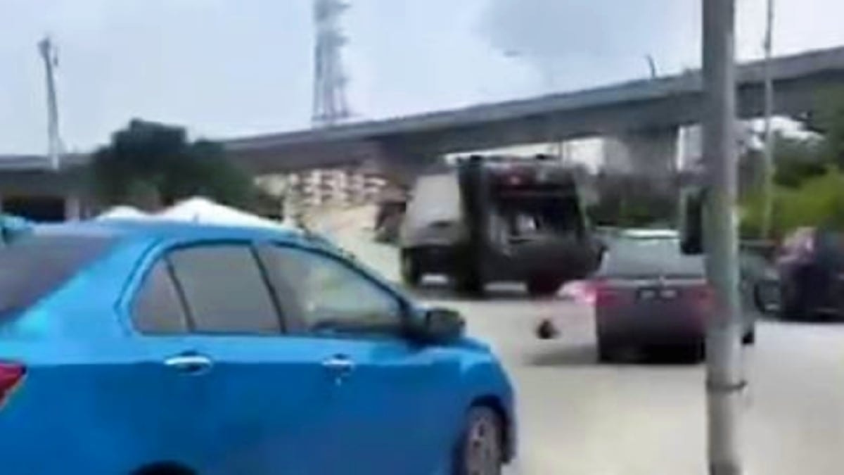 லோரி மோதி முதியவர் மரணம்: ஜாலான் ஈப்போவில் சம்பவம்