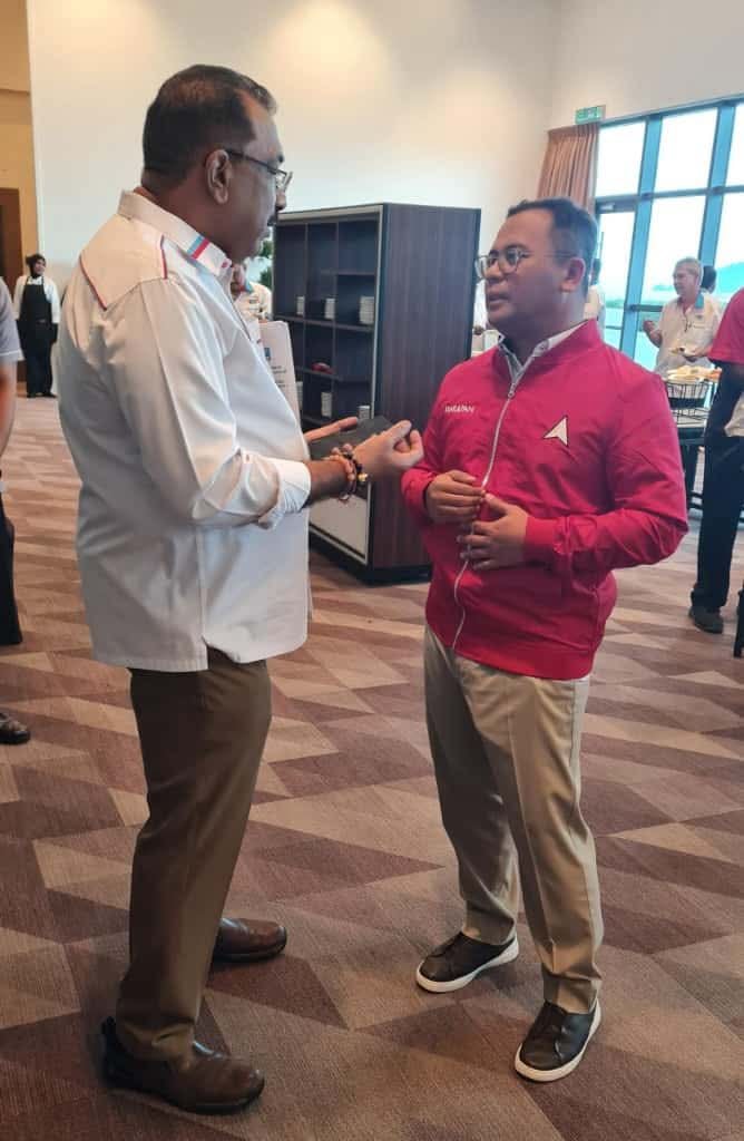 கம்போங் ஜாவா வீட்டுடைப்புத் திட்டத்தை ஒத்தி வைக்க மந்திரி பெசார் அனுமதி