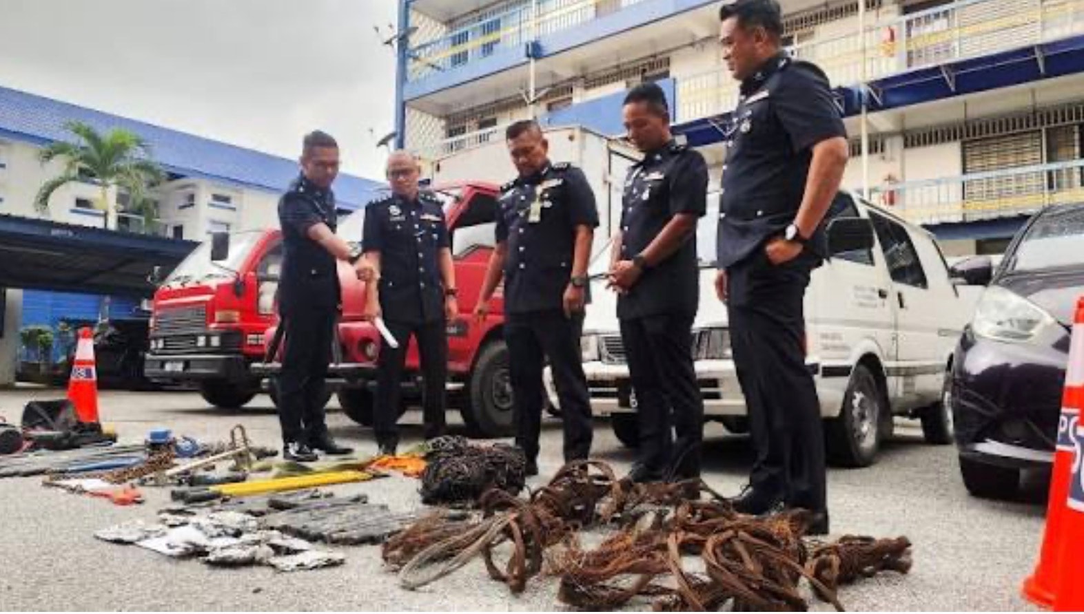 கேபள் திருடும் கும்பல் முறியடிப்பு: 6 பேர் கைது