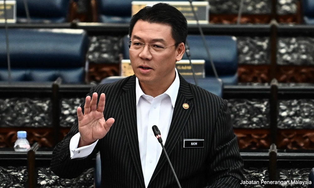 அடுத்த ஆண்டு முதல் சுத்தமான கழிப்பறைகளைக் கொண்ட வளாகங்களுக்கு மட்டுமே உரிமம் வழங்கப்படும் - அமைச்சர் தகவல்