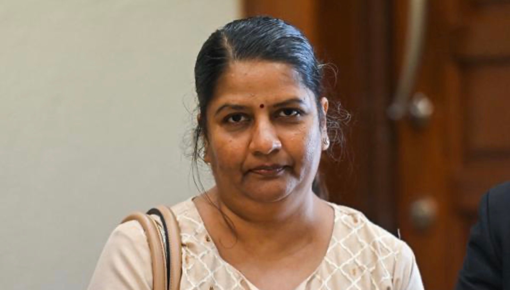 நவம்பர் 22 ஆம் தேதி புக்கிட் அமானுக்கு  ஊர்வலமாகச் செல்லவிருக்கிறார் இந்திராகாந்தி