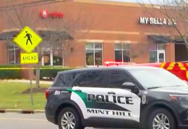 அமெரிக்காவில் போலீசார் மீது துப்பாக்கிச் சூடு