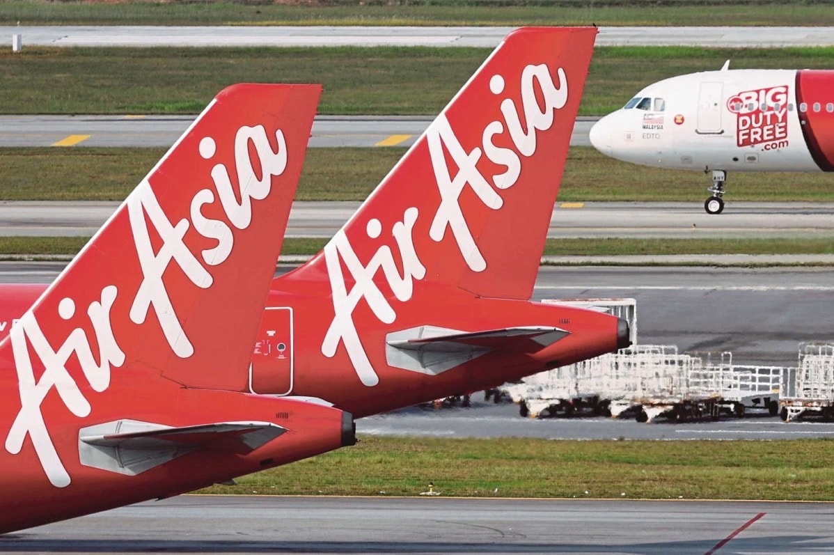 கேபின் அழுத்தத்தில் கோளாறு: ஏர்ஏசியா விமானம் அவசரத் தரையிறக்கம்