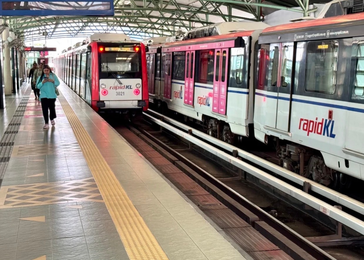 புத்தாண்டையொட்டி ரயில் சேவையின் நேரம் நீட்டிப்பு