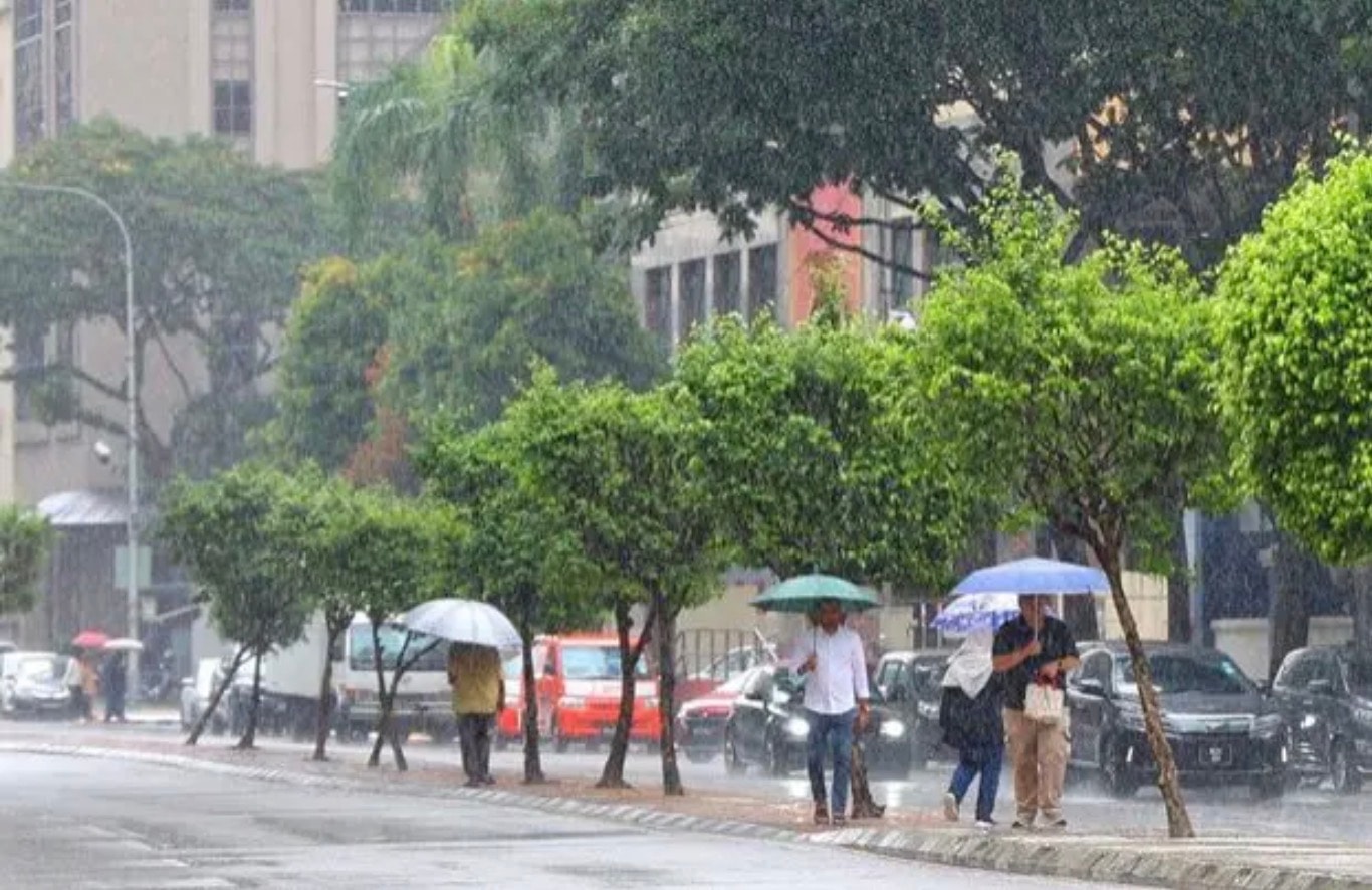 7 மாநிலங்களில் கனமழை தொடரும் - மெட்மலேசியா எச்சரிக்கை