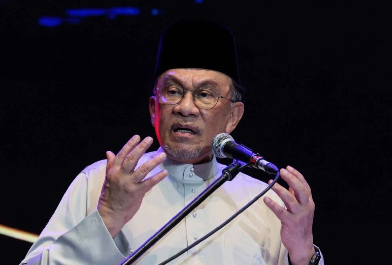 மலாக்காவில் 3 இந்தியர்கள் சுட்டுக் கொல்லப்பட்ட சம்பவம்: வெளிப்படையான விசாரணைக்குப் பிரதமர் உத்தரவு