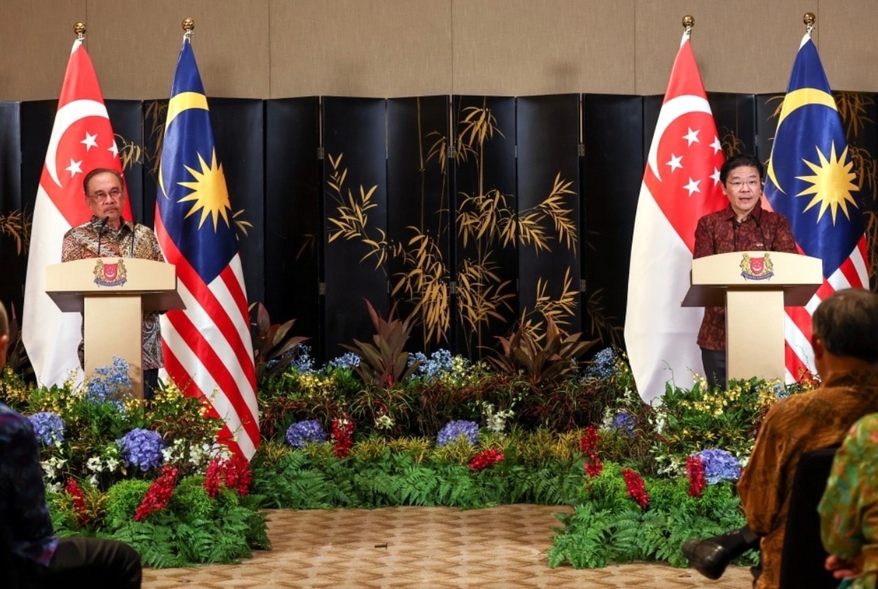 போதைப் பொருள் வழக்குகள் தொடர்பில் சிங்கப்பூரின் சட்ட நடைமுறைகளுக்கு மலேசியா மதிப்பளிக்கிறது: பிரதமர் அன்வார் திட்டவட்டம்