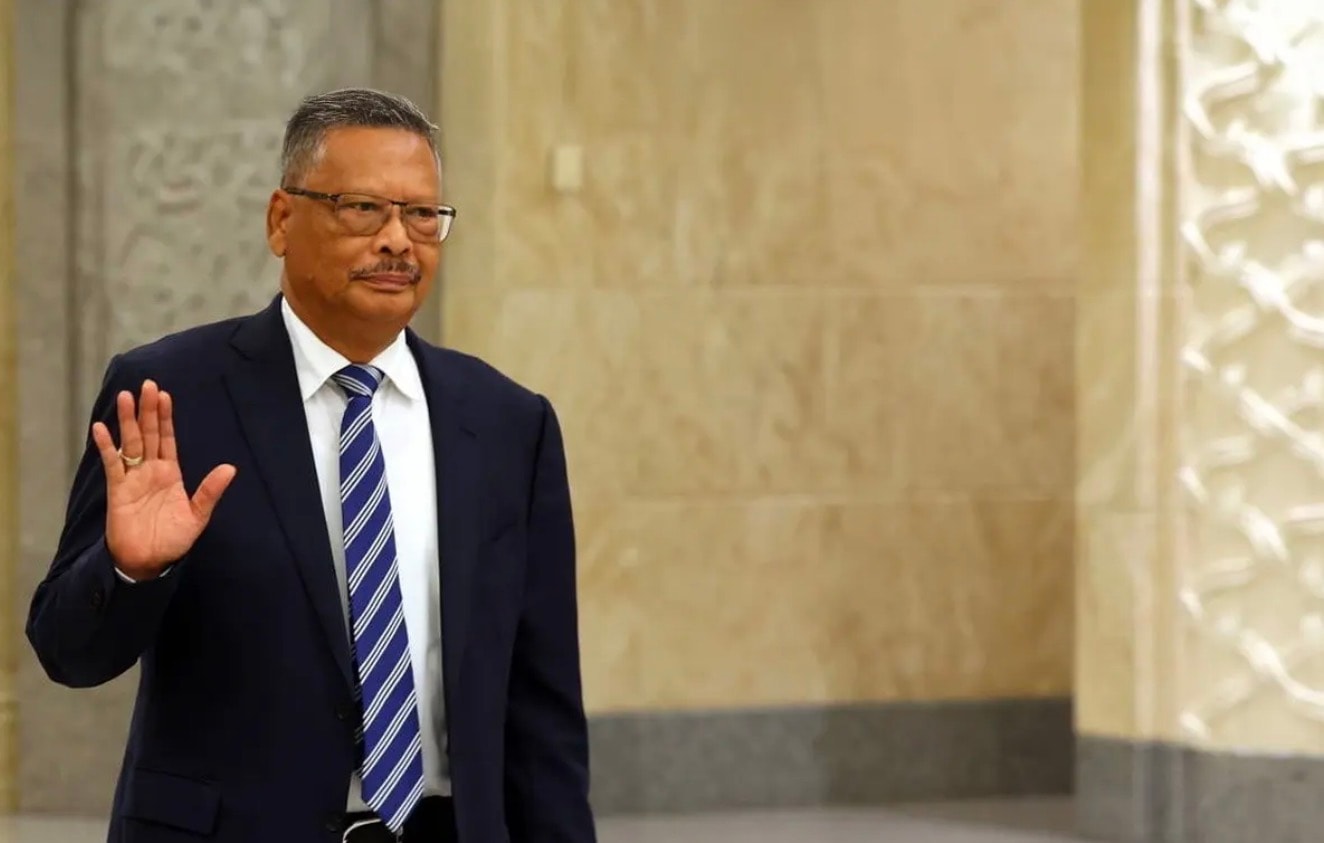 நஜீப்பின் மிகப் பெரிய ஊழலை மூடி மறைத்த முன்னாள் சட்டத்துறை தலைவர் அபாண்டி அலி தண்டிக்கப்பட வேண்டும்