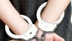 பையினுள் பெண்ணின் சடலம்: ஆடவர் கைது