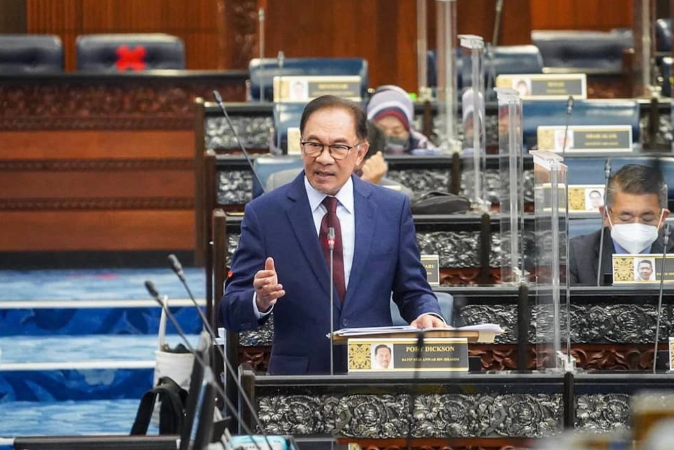 மூவர் சுட்டுக் கொல்லப்பட்ட விவகாரத்தில் எந்த ஒரு சமரசமும் இன்றி வெளிப்படையான முறையில் விசாரணைகள் நடத்தப்படும் - பிரதமர் அன்வார் உறுதி