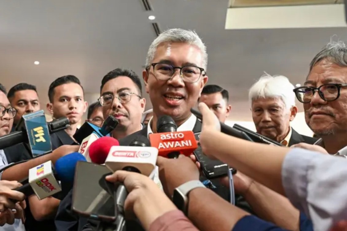 அனைத்து எம்.பி.க்களுக்கும் ஸாஃப்ருல் நன்றி தெரிவித்துக் கொண்டார்