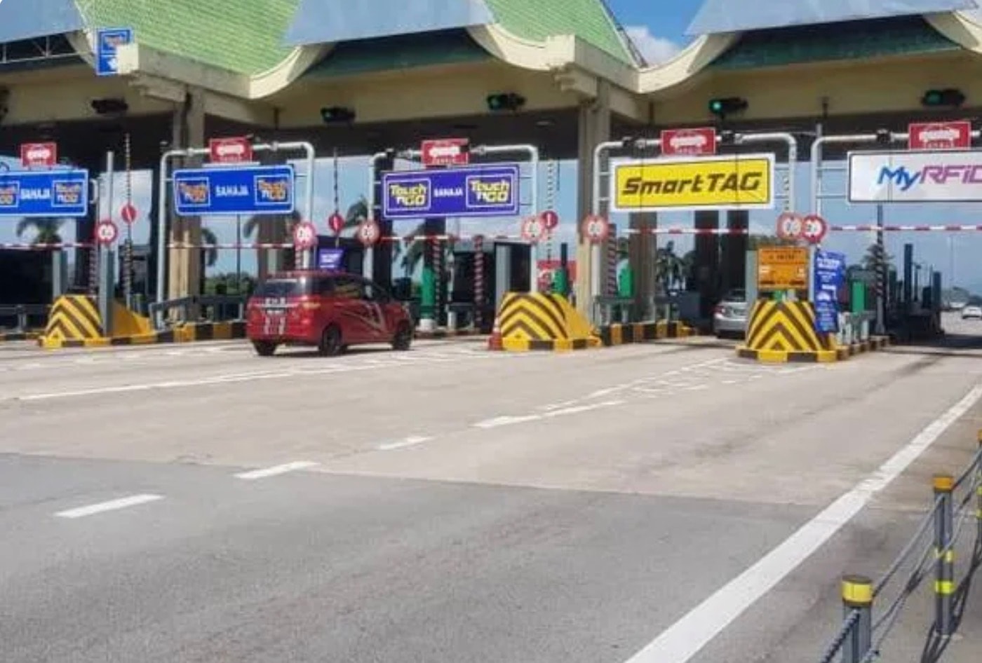 2026 ஆம் ஆண்டு 10 முக்கிய நெடுஞ்சாலைகளில் டோல் கட்டணம் உயர்த்தப்படாது