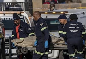 தென்னாப்பிரிக்காவில் மதுபான விடுதியில் துப்பாக்கிச் சூடு: 11 பேர் பலி