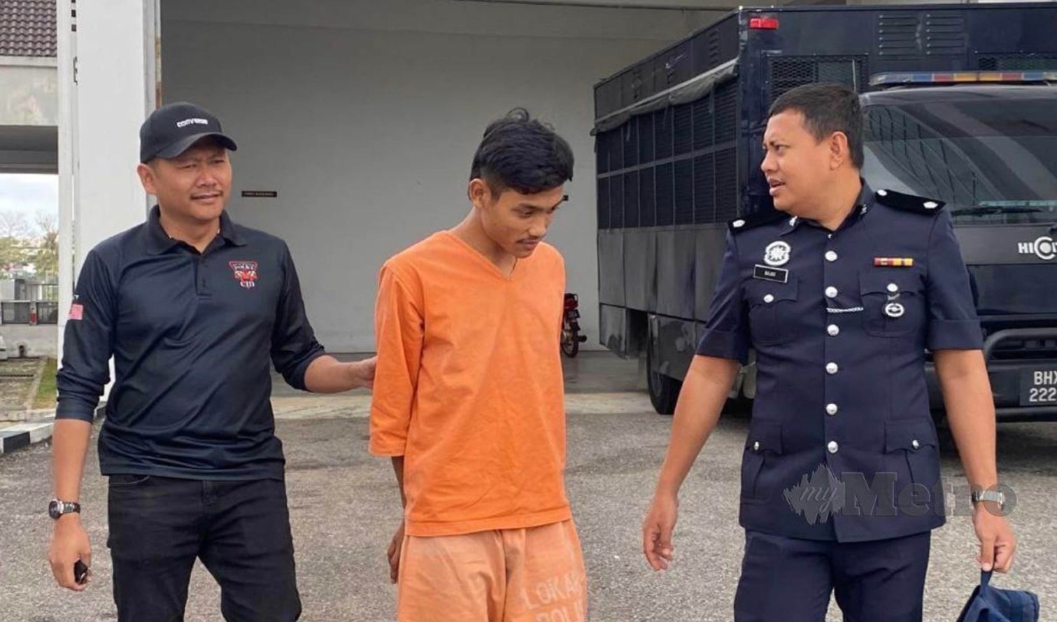 3 வயது மகளைக் கொலை செய்ய முயற்சி: தந்தை மீது நீதிமன்றத்தில் குற்றச்சாட்டு