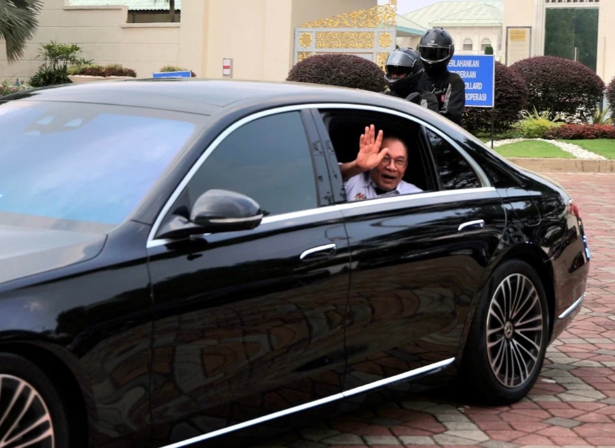 நாடாளுமன்றத்தில் ஆக்கப்பூர்வமான விவாதம் அவசியம்: அரசு தரப்பு நாடாளுமன்ற உறுப்பினர்களுக்குப் பிரதமர் அன்வார் அறிவுரை!