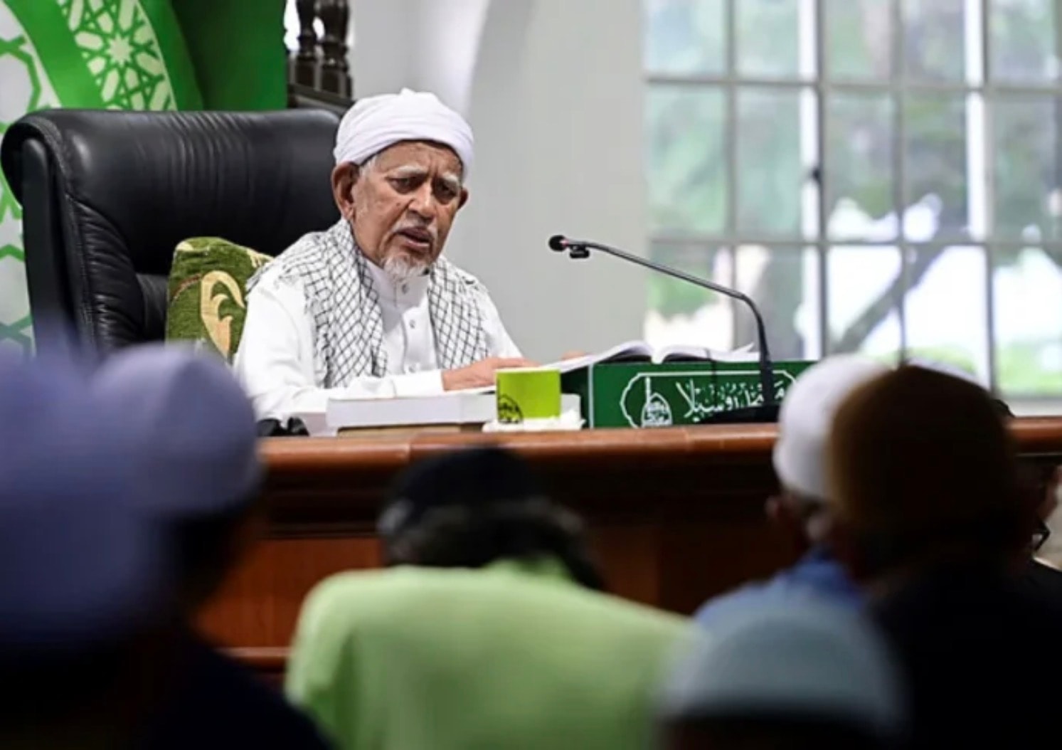 பெரிக்காத்தான்  கூட்டணிக்கு பாஸ் கட்சியே தலைமை ஏற்கும்: விரைவில் தகுதி வாய்ந்த் தலைவர் தேர்வு - ஹாடி அவாங் உறுதி