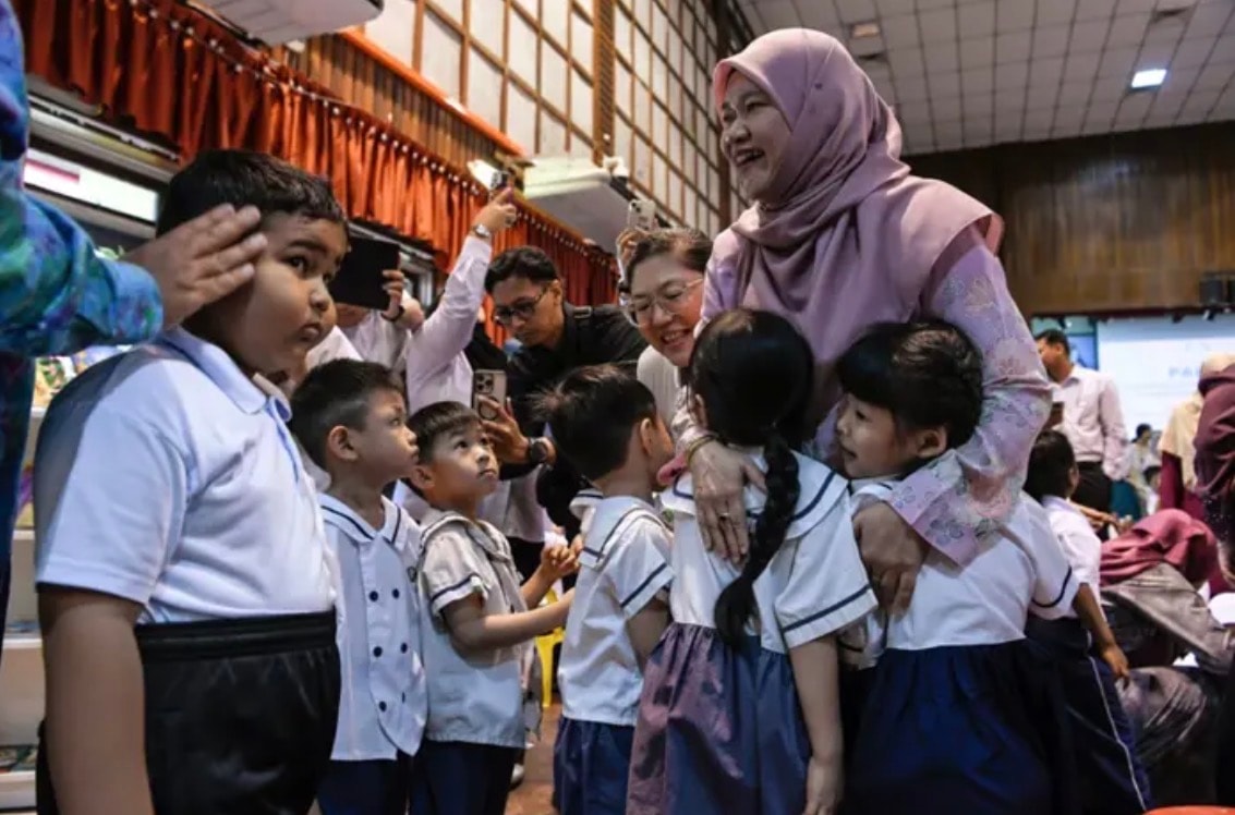 முதலாம் ஆண்டில் சேர்வதற்கு முன்பாக 6 வயது மாணவர்களுக்குச் சிறப்பு சோதனை - கல்வி அமைச்சர் தகவல்