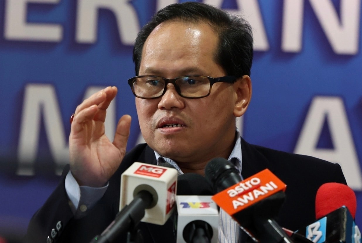 பள்ளிச் சீருடைகளை தேசிய அளவில் ஒருமைப்படுத்தும் நடவடிக்கை: 2027-ம் ஆண்டில் அமல்படுத்த கல்வி அமைச்சு திட்டம்