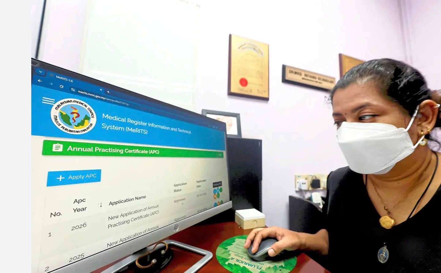 மருத்துவப் பயிற்சி சான்றிதழ் வழங்குவதில் ஏற்பட்டுள்ள தாமதம்: மலேசிய மருத்துவ மன்றம் மன்னிப்பு கோரியது