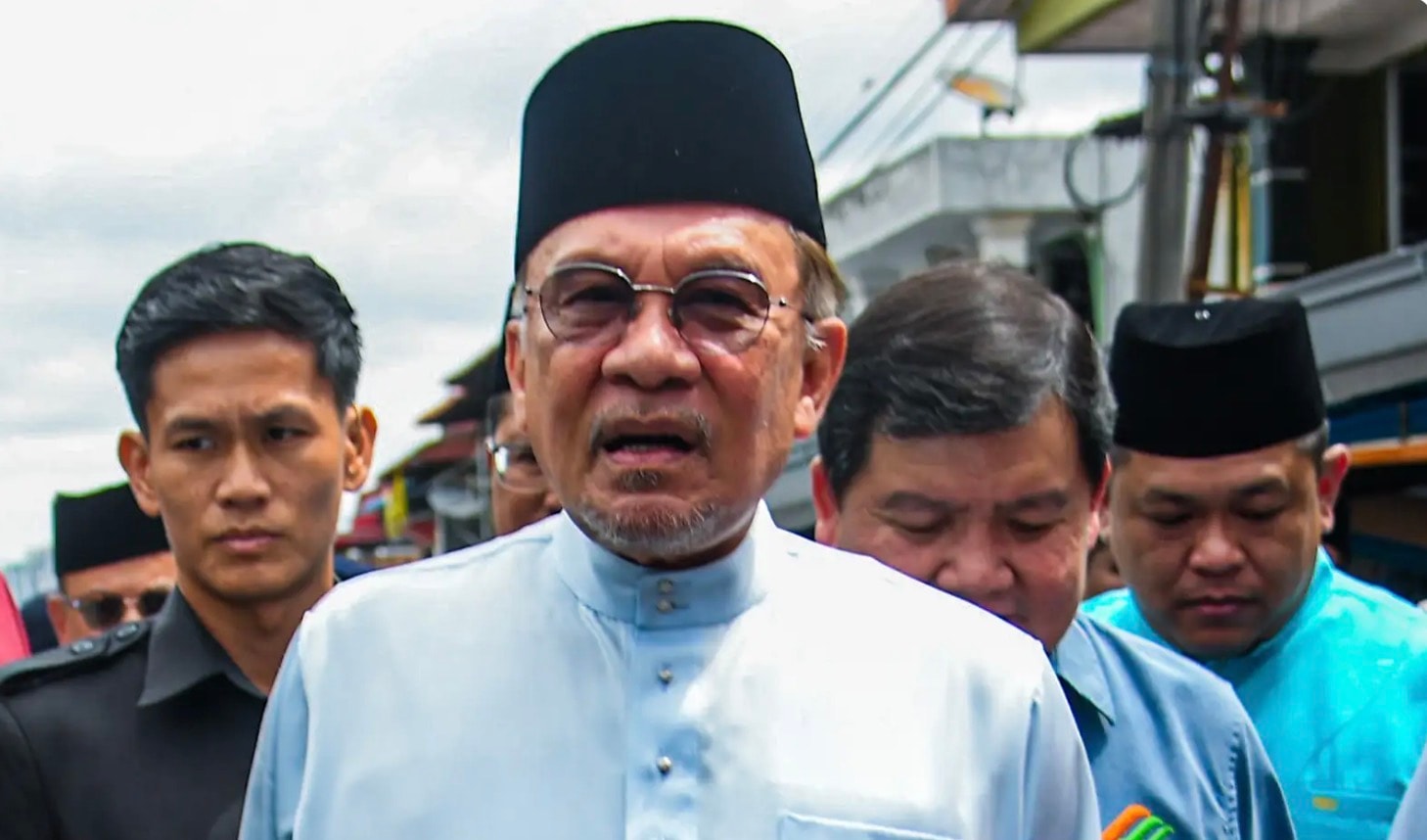 "அது அவர்கள் காணும் கனவு!" – MUAFAKAT NASIONAL கூட்டணியால் அரசுக்கு எந்தப் பாதிப்பும் இல்லை: பிரதமர் அன்வார் திட்டவட்டம்