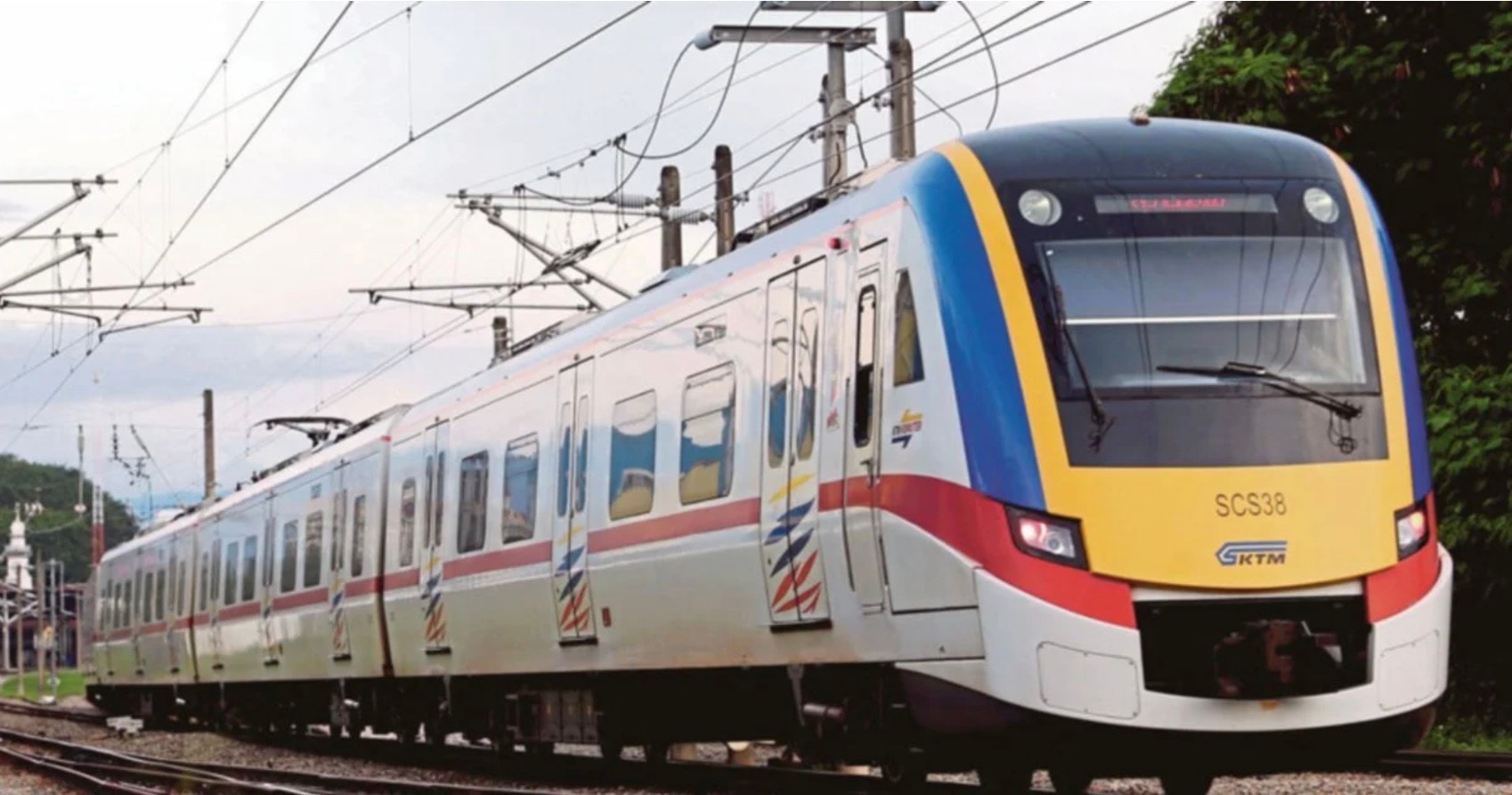 பாத்தாங் பெனார் நிலையத்தில் தொடர்வண்டி தடம் புரண்டது: கிள்ளான் பள்ளத்தாக்கு கொமுட்டர் சேவையில் பாதிப்பு