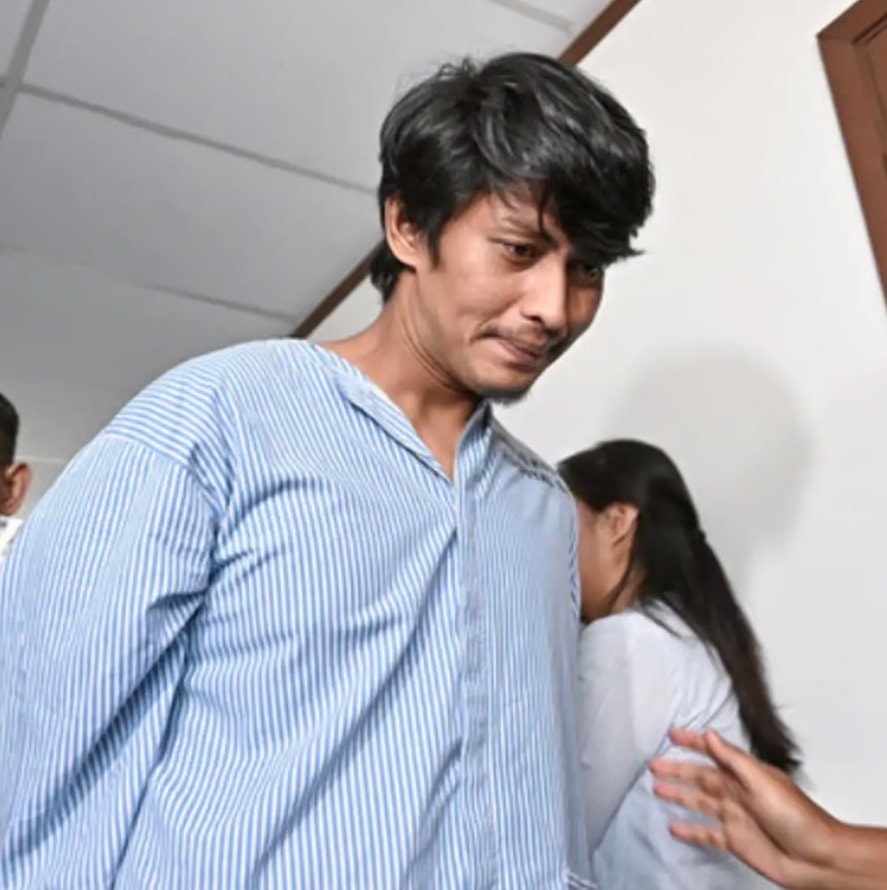 சாமுராய் வாளால் பெற்றோரைத் தாக்கிய வழக்கு: ஆடவரை மனநல பரிசோதனைக்கு அனுப்ப நீதிமன்றம் உத்தரவு