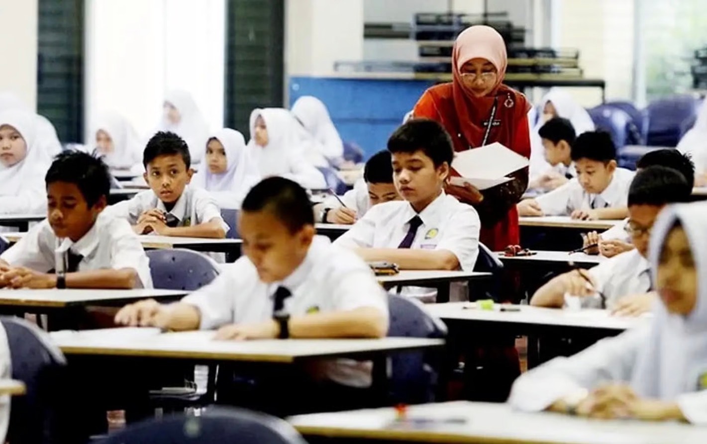 இனி மாணவர்களுக்குப் புதிய மதிப்பீட்டுத் தேர்வு: பிரதமர் அன்வார் இப்ராஹிம் அறிவிப்பு