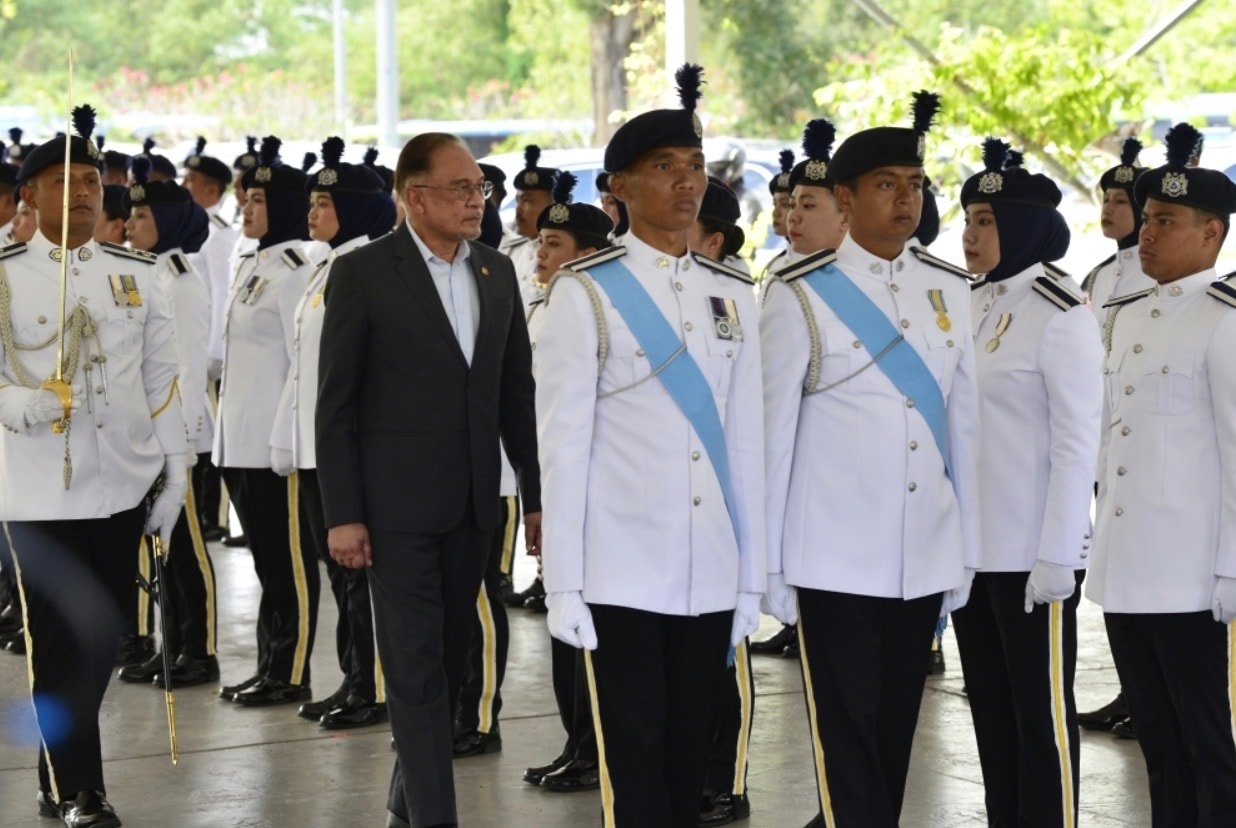 மலேசியா இழந்த பொதுநிதியானது மீட்கப்பட்ட 15.5 பில்லியனை விட அதிகம்: அன்வார் 