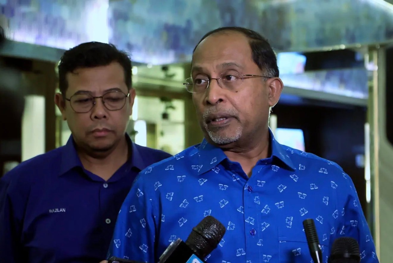 மஇகா இன்னும் பாரிசான் கூட்டணியில் தான் உள்ளது – ஸாமிர் உறுதி 