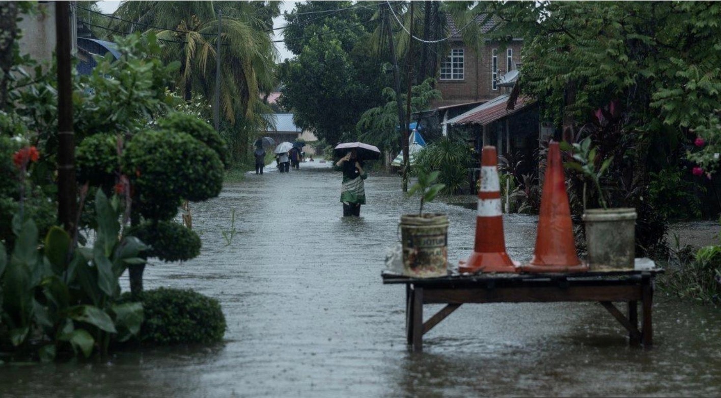 பகாங், சரவாக் மாநிலங்களில் வெள்ளத்தால் பாதிக்கப்பட்டோரின் எண்ணிக்கை அதிகரிப்பு