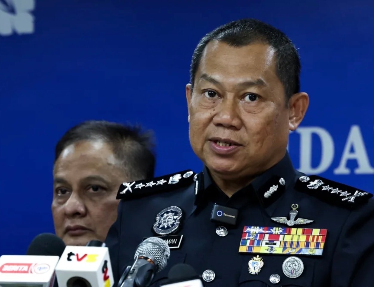 மனைவி மகனைக் கொலை செய்ததாக ஜோகூர் மருத்துவர் நீதிமன்றத்தில் குற்றஞ்சாட்டப்படவுள்ளார் 