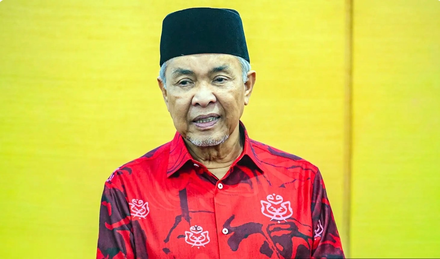 பெர்சத்துடன் அம்னோ ஒத்துழைப்பு கொள்ளலாம்: கோடி காட்டினார் அஹ்மாட் ஸாஹிட்