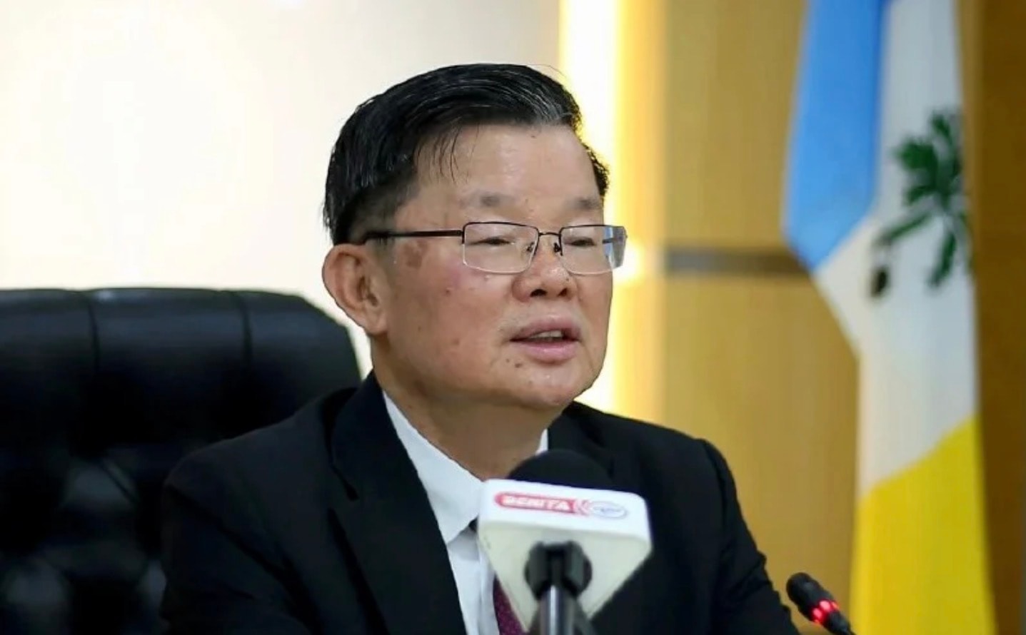 குடும்ப வன்முறை குற்றச்சாட்டில் சிக்கிய பினாங்கு ஆட்சிக் குழு உறுப்பினர் முதலமைச்சரிடம் மன்னிப்பு