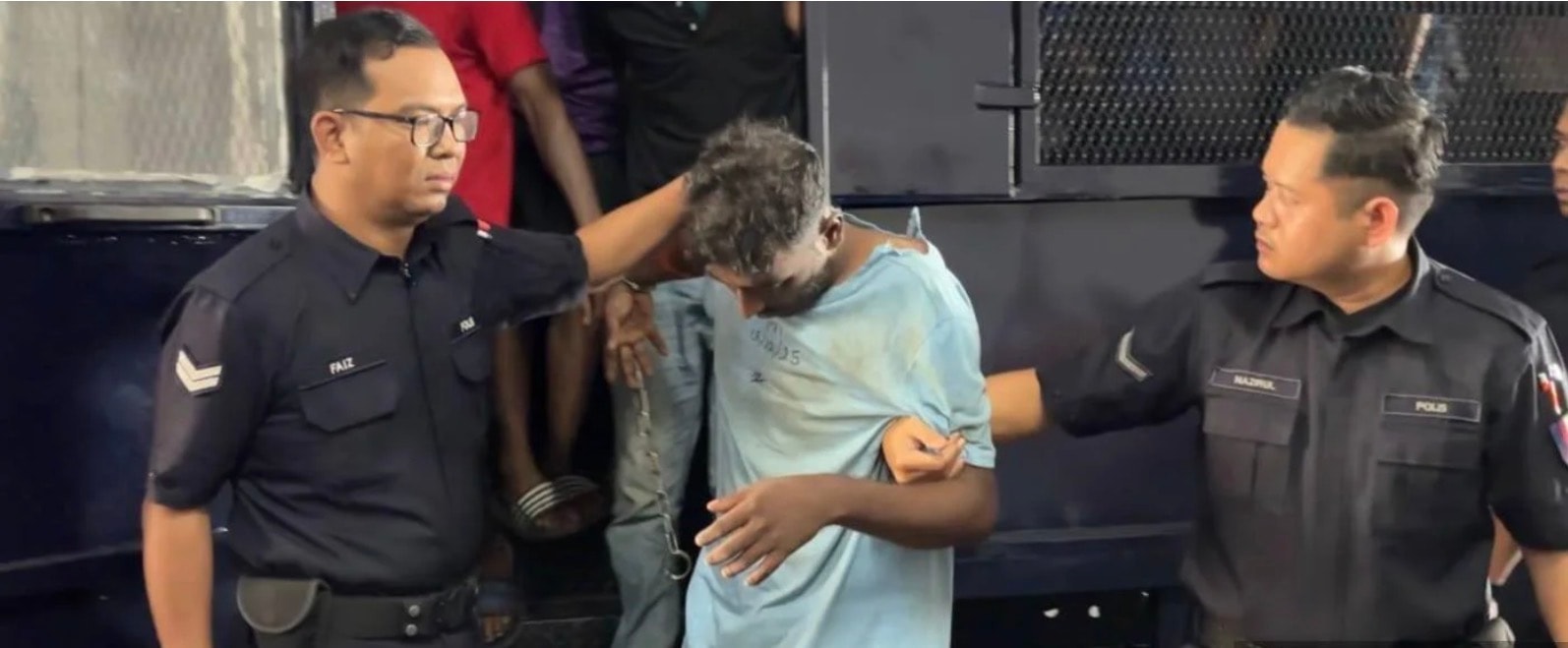 தாமான் ஸ்ரீ முர்னி கொலை வழக்கு: காதலியைக் கொன்றதாக பிளம்பர் மீது நீதிமன்றத்தில் குற்றச்சாட்டு