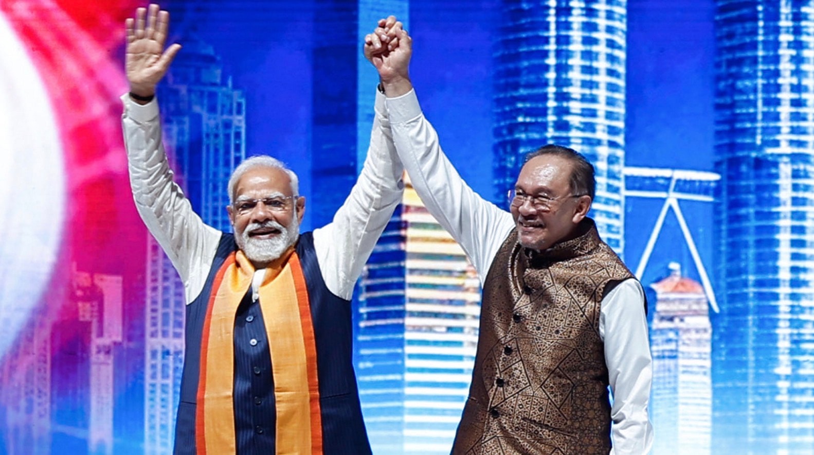 புவிசார் அரசியல் நிச்சயமற்ற நிலைக்கு மத்தியில் மலேசியாவும் இந்தியாவும் விவேகமான குரல்களாக ஒலிக்க முடியும் - பிரதமர் அன்வார்