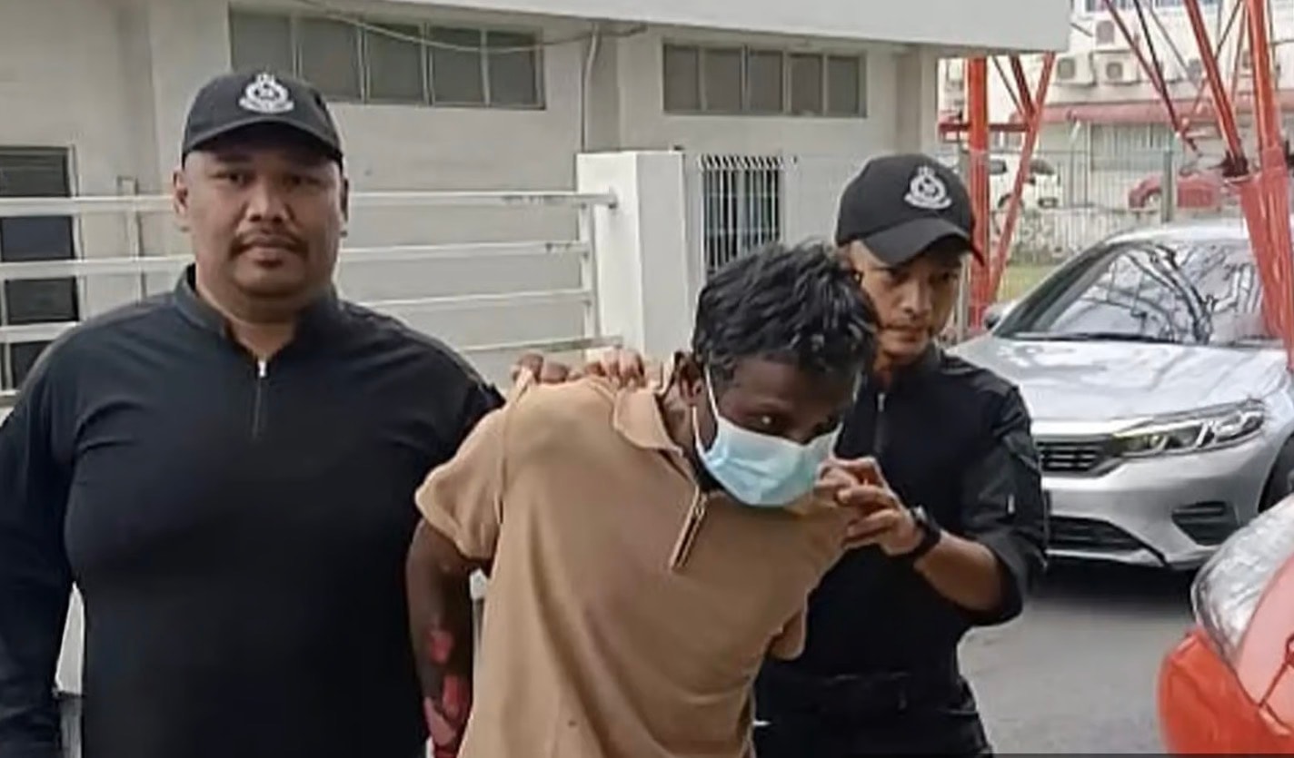 முன்னாள் காதலியைக் கொலை செய்ய முயற்சி: நபர் மீது குற்றச்சாட்டு