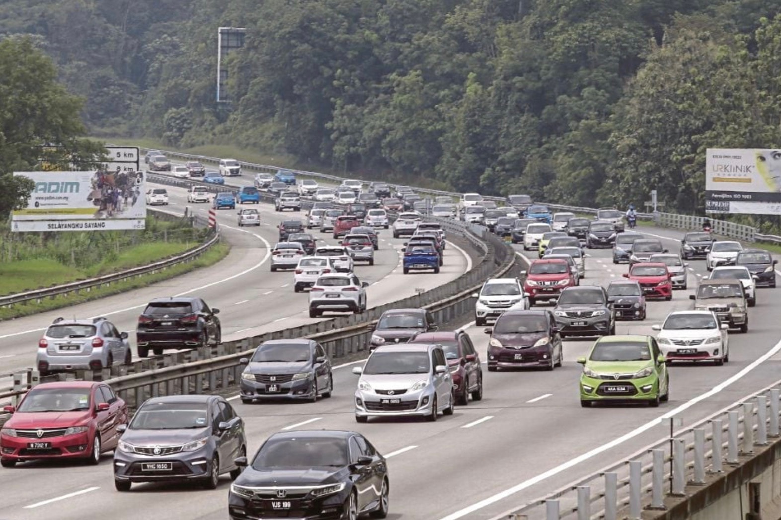 கோலாலம்பூர் போக்குவரத்து இரு மடங்காக அதிகரிக்க வாய்ப்பு: 24 மணிநேர கண்காணிப்பில் போலீசார்