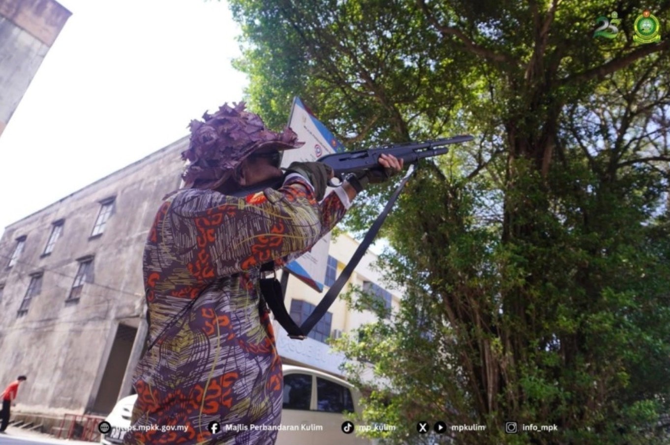 கூலிம் நகரைத் தூய்மைப்படுத்த ‘காகங்களைச் சுடும்’  நடவடிக்கை: நகராண்மைக் கழகம்