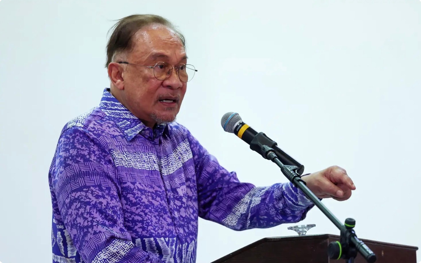 அஸாம் பாக்கி மீதான குற்றச்சாட்டுகள்: சிறப்புக்குழு முதலில் விசாரிக்கட்டும் - பிரதமர் அன்வார்