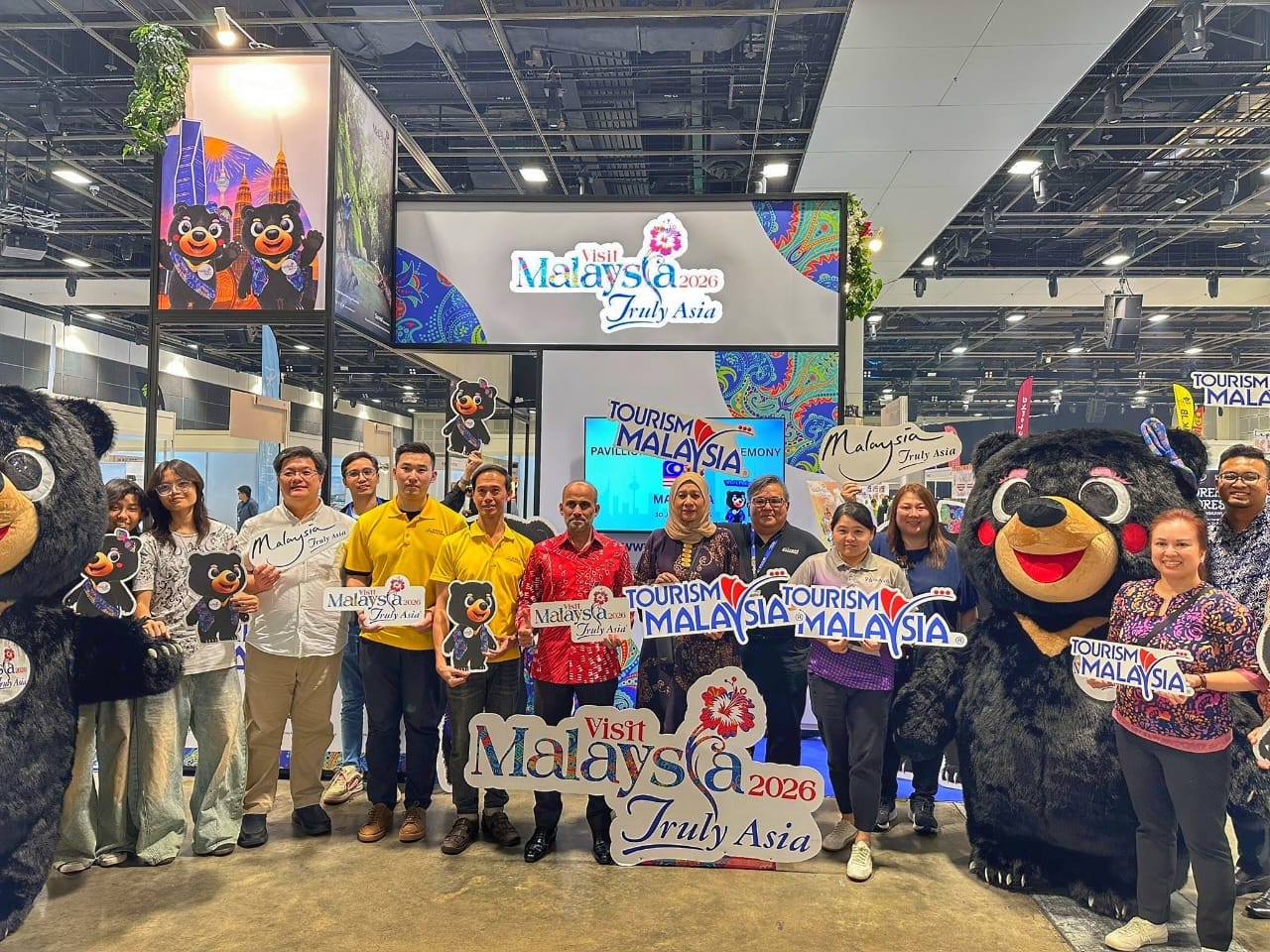 சிங்கப்பூரில் 'மலேசியா கார்னிவல் 2026': மலேசியாவிற்கு வருகை புரியுங்கள் 2026-க்கான சிறப்பு நாட்காட்டி வெளியீடு