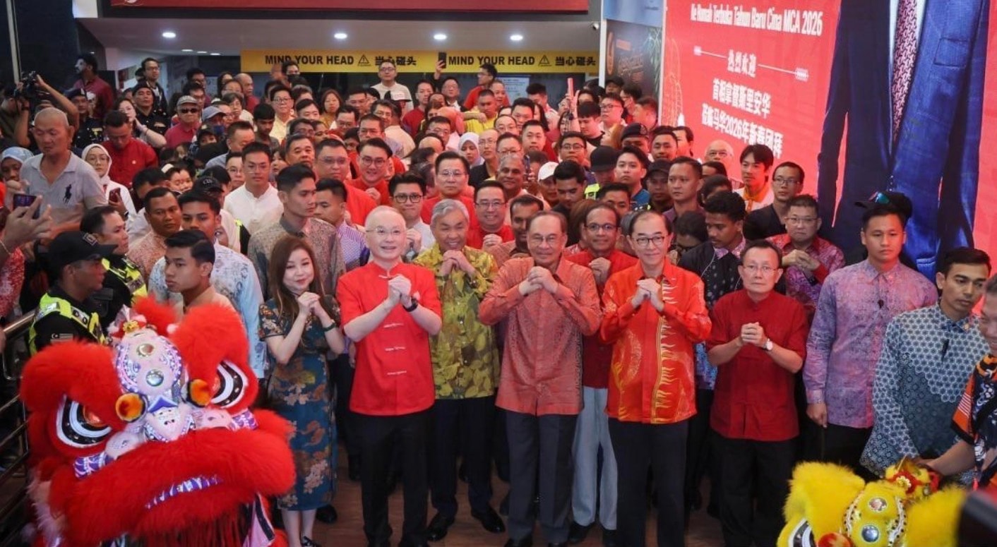 சீனப் புத்தாண்டுக் கொண்டாட்டம் மலேசியர்களிடையே உள்ள ஒற்றுமையைப் பிரதிபலிக்கிறது: அன்வார் பெருமிதம்